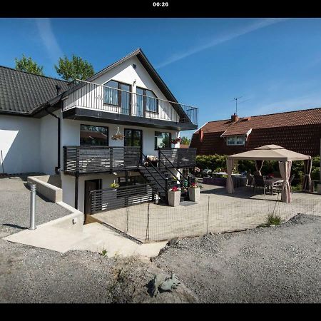 Lagenhet I Villa Pa Fornudden Tyreso 外观 照片