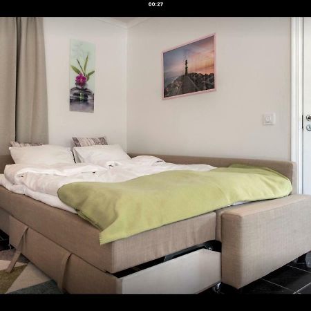 Lagenhet I Villa Pa Fornudden Tyreso 外观 照片