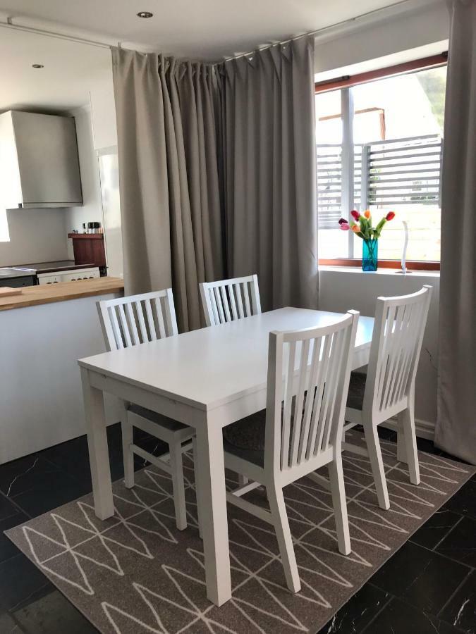 Lagenhet I Villa Pa Fornudden Tyreso 外观 照片