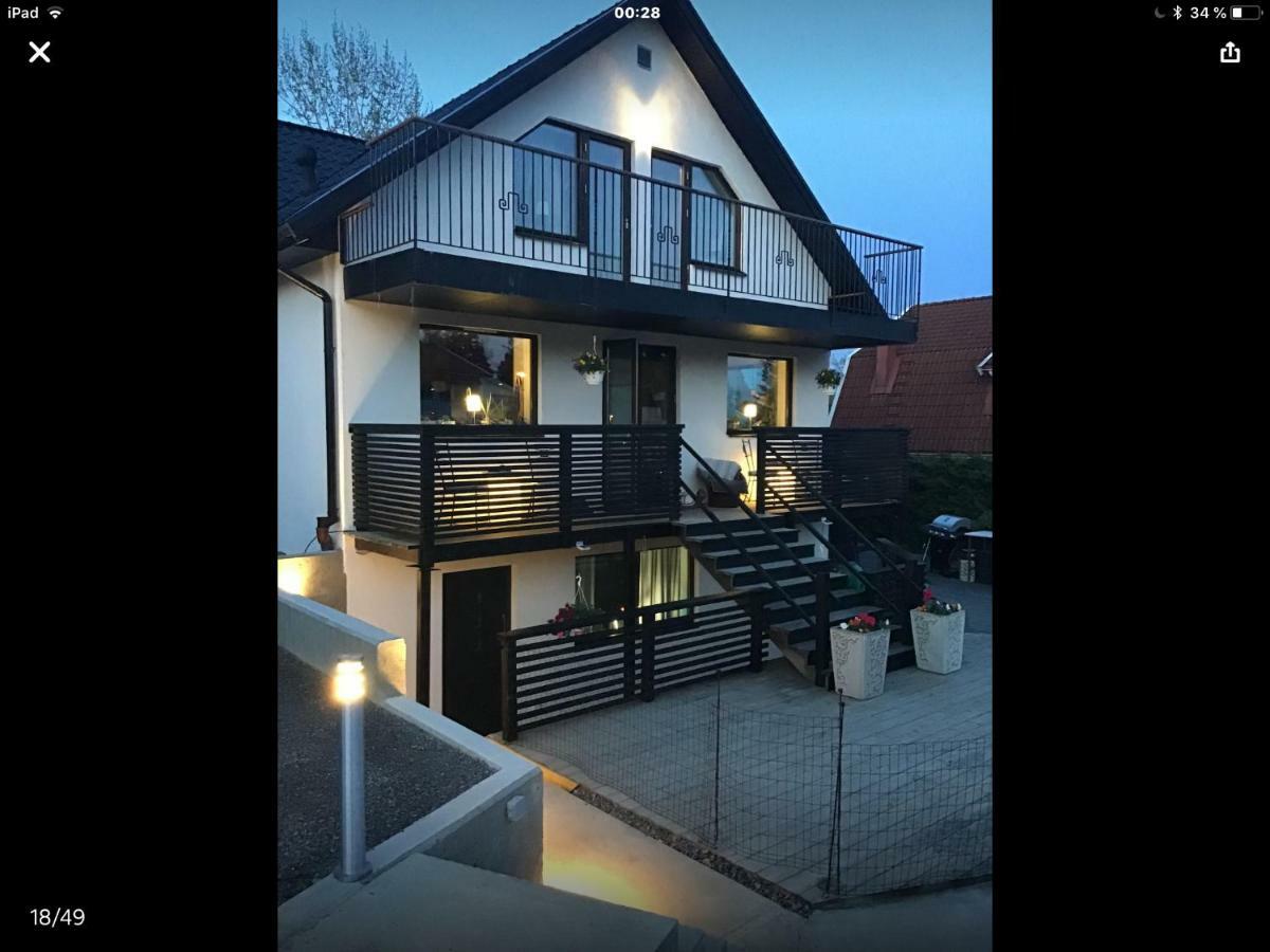 Lagenhet I Villa Pa Fornudden Tyreso 外观 照片